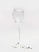 Wine glasses x Vivian Alarcón