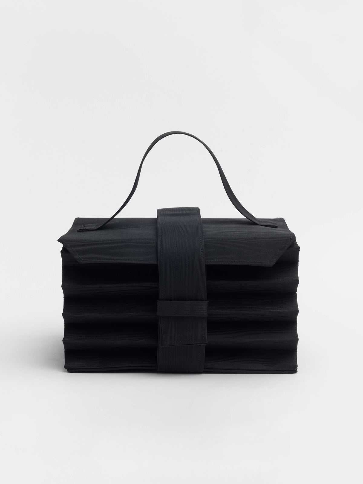 Fondo. All rights reserved. Lunch Box x Inés Sistiaga