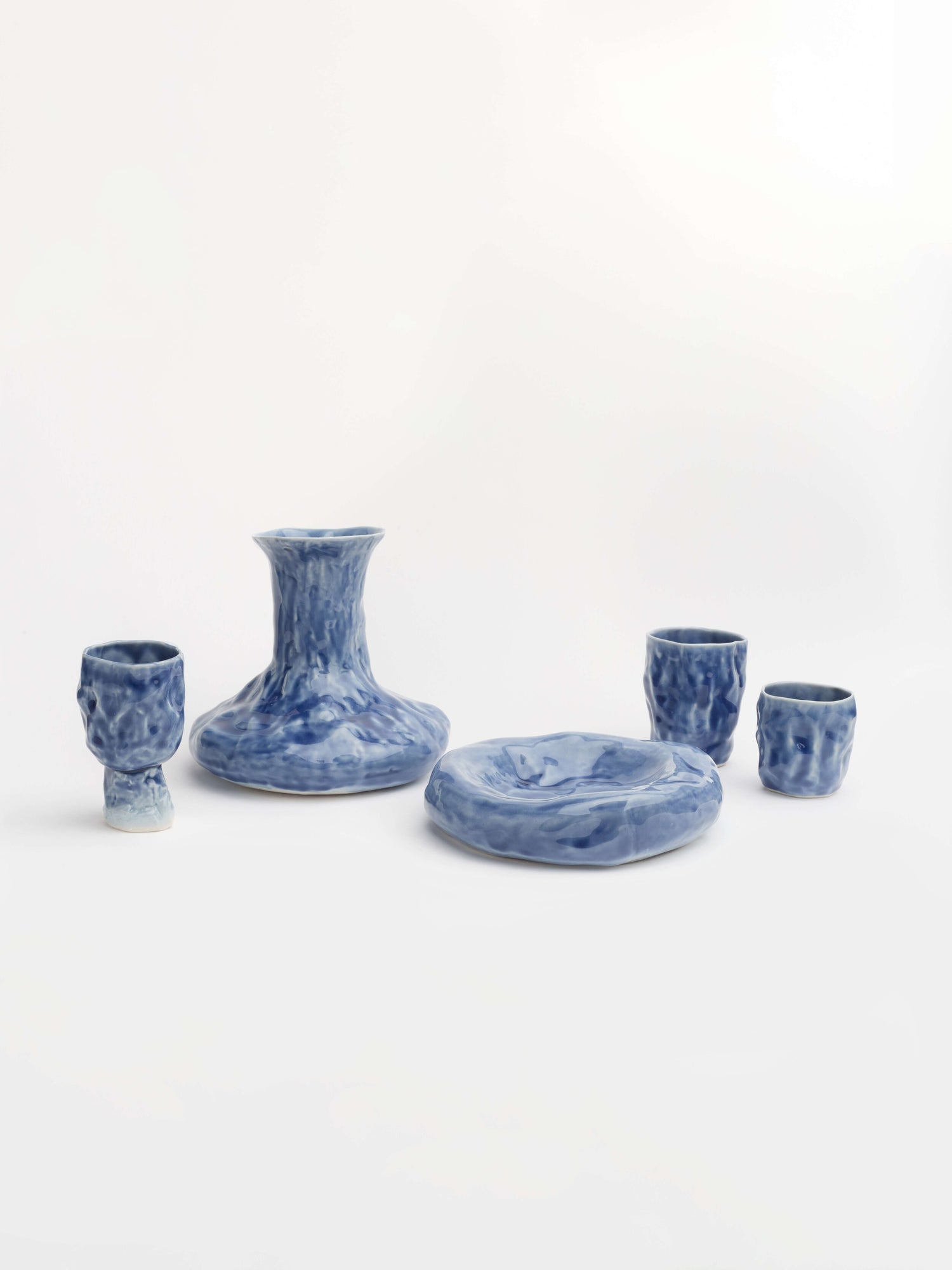 Clara Álvarez Set. Sake Jug, Plate, Cup and Vase Front