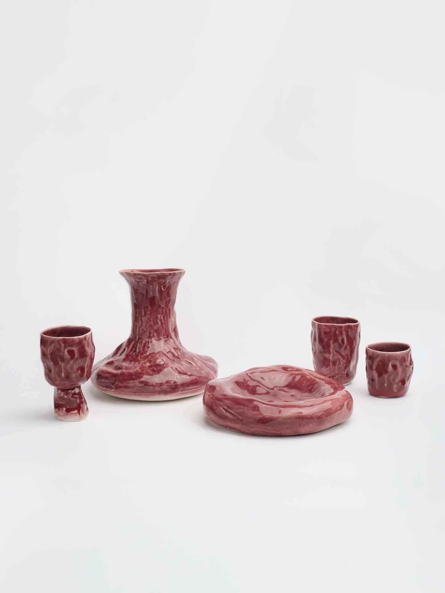 Clara Álvarez Set. Sake Jug, Plate, Cup and Vase